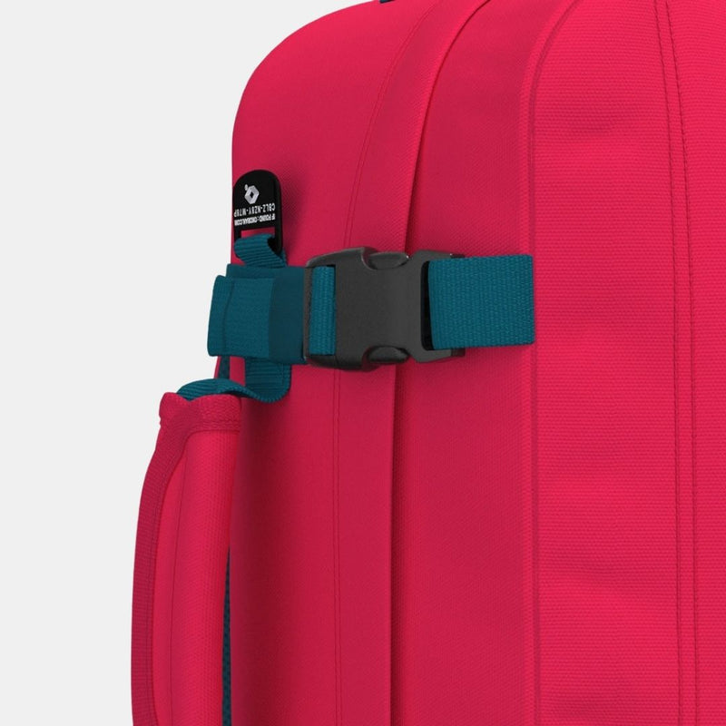 Cabin Zero Classic Backpack 28L Miami Magenta