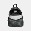 Eastpak Day Pak'r Letter Dyeblack